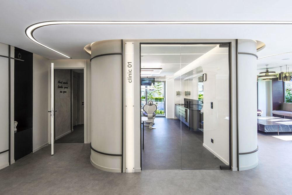 Healthcare smart glass